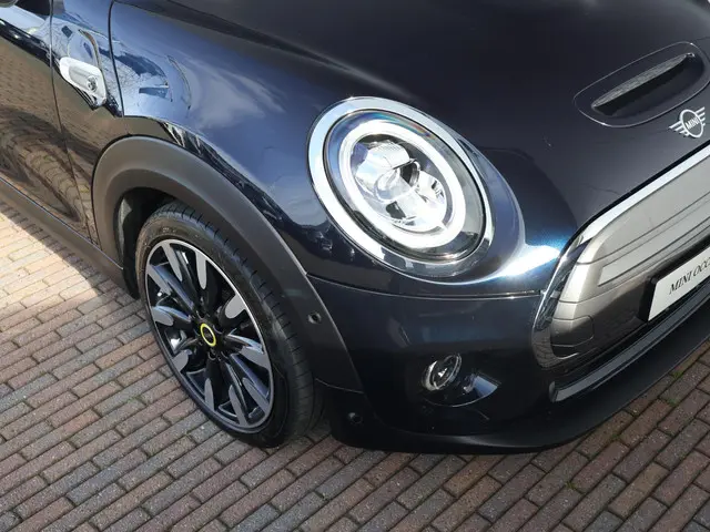 MINI Electric Mini Yours 33 kWh 2020 Elektrisch 12