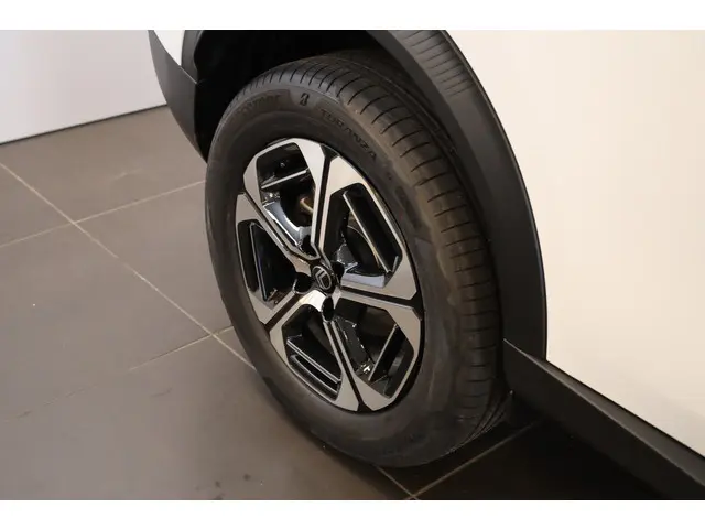 Citroën C3 Aircross Hybrid 145 Max 2025 Hybride Benzine 9