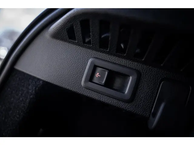 Škoda Kamiq 1.5 TSI DSG7 Monte Carlo 2021 Benzine 15