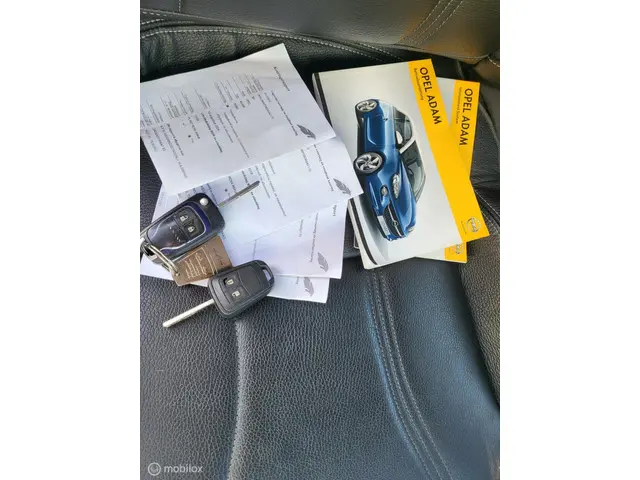 Opel ADAM 1.2 Glam 2013 Benzine 9