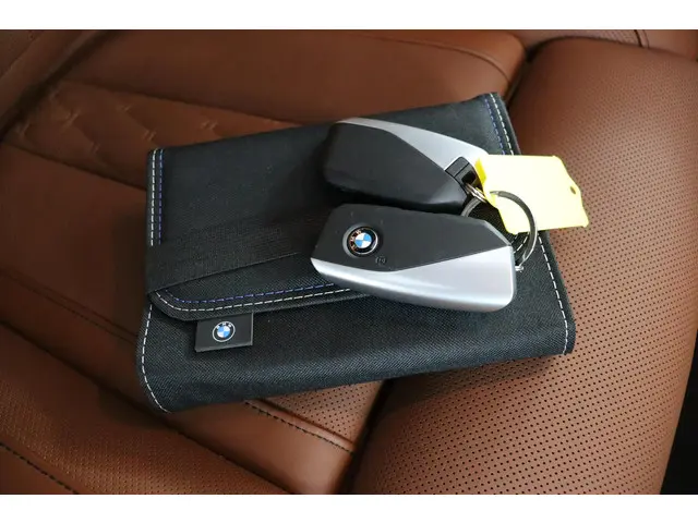 BMW X5 xDrive50e 2025 Hybride Benzine 9