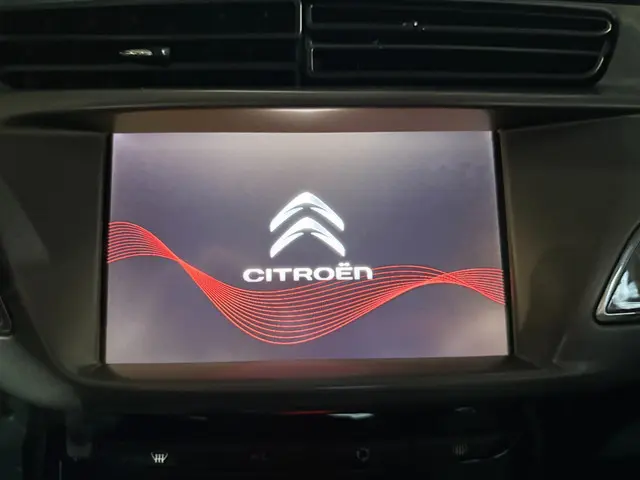 Citroën C3 |1.2 PureTech | Feel Edition | 2016 Benzine 12