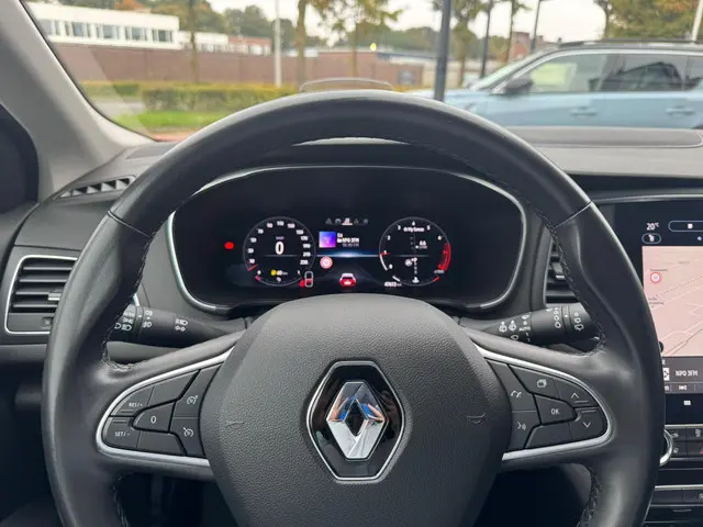 Renault Mégane Estate TCe EDC 140 Intens 2021 Benzine 12