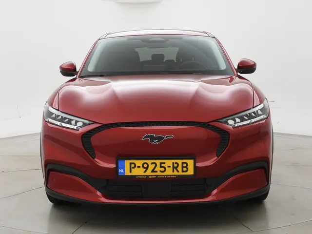 Ford Mustang Mach-E 75kWh LUCID RED 2020 Elektrisch 7