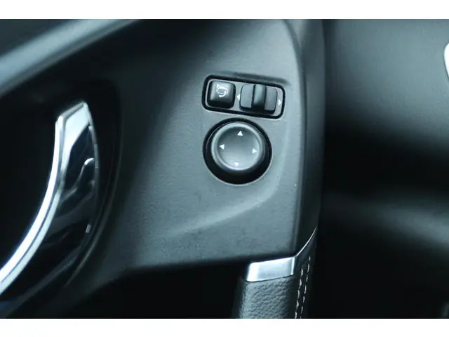 Renault Kadjar 1.2 TCe INTENS AUT. 2016 Benzine 22