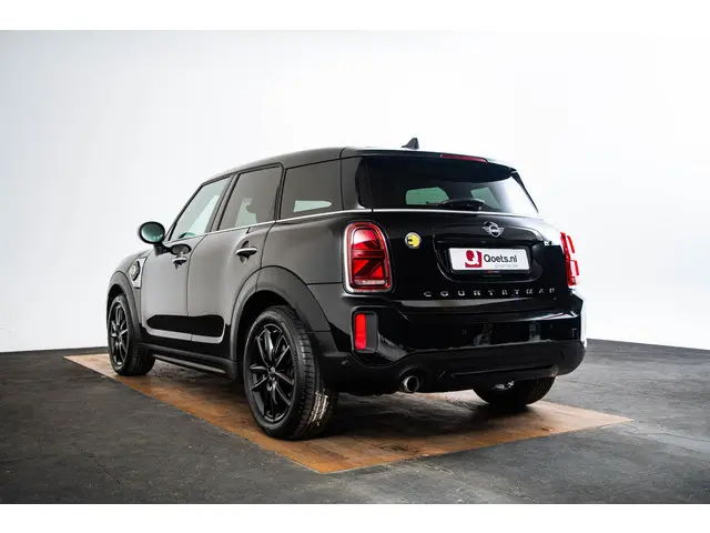 MINI Countryman Cooper SE ALL4 2022 Hybride Benzine 56