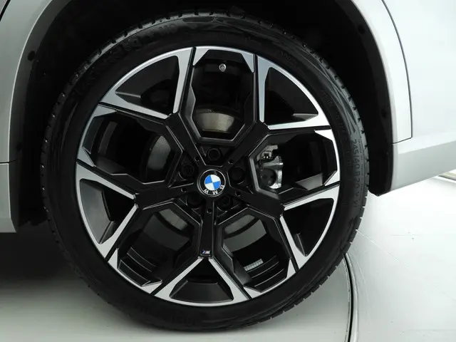 BMW iX1 eDrive20 2025 Elektrisch 11