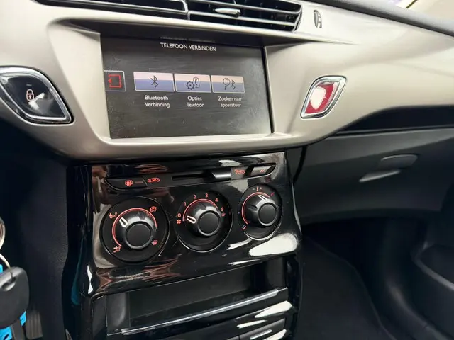 Citroën C3 1.0 PureTech Attraction 2016 Benzine 15