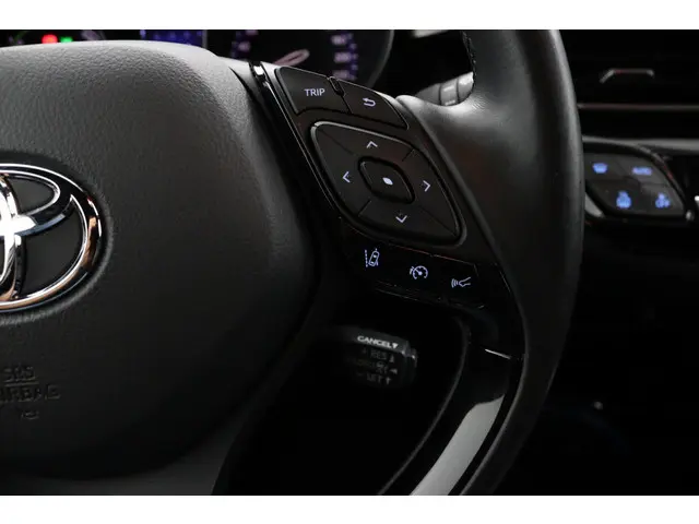Toyota C-HR 1.8 Hybrid Active 2019 Hybride Benzine 26