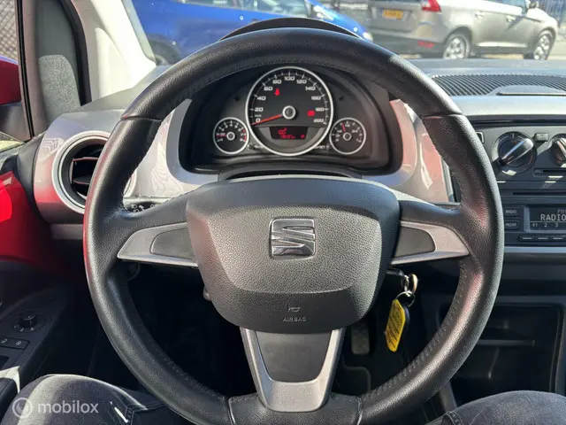 SEAT Mii 1.0 Sport Dynamic 2014 Benzine 18