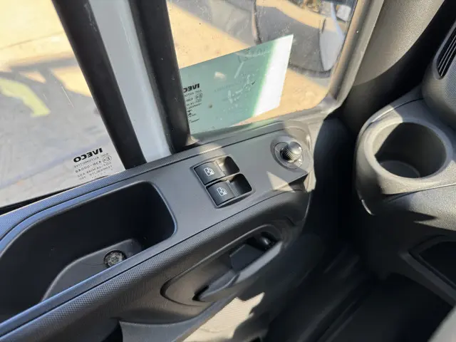 Iveco Daily 35S14 2022 Diesel 20
