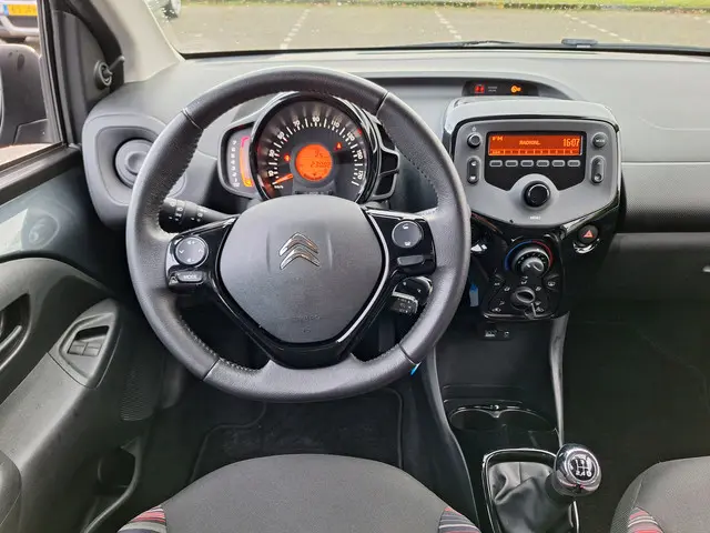 Citroën C1 1.0 VTi Feel 2020 Benzine 18
