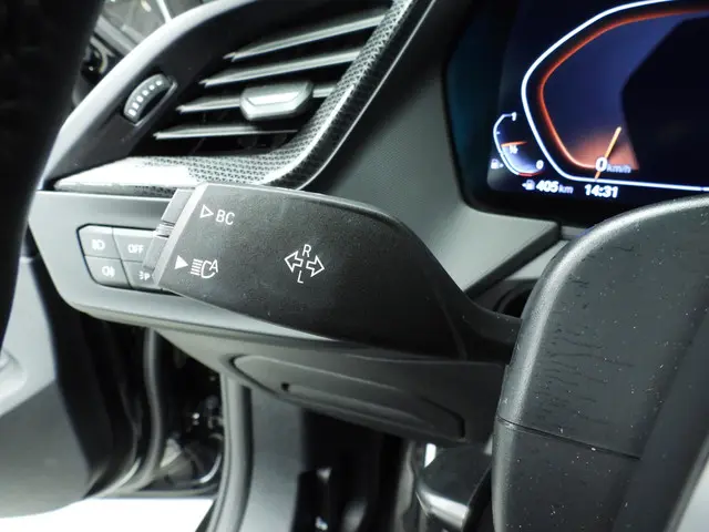 BMW 1 Serie 5-deurs 118i 2020 Benzine 24