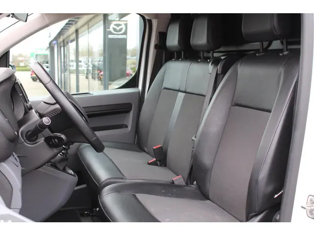 Citroën Jumpy 2.0 BlueHDI 120 M Club 2020 Diesel 10