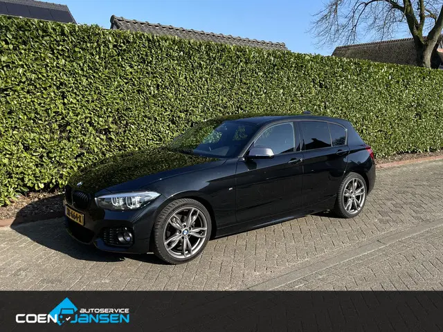 BMW 1 Serie 116i High Executive 2019 Benzine