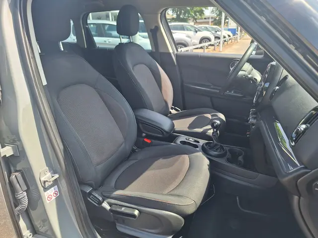 MINI Countryman Mini 1.5 One 2018 Benzine 15