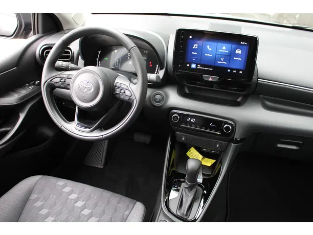 Toyota Yaris 1.5 Hybrid 2025 Hybride Benzine 10