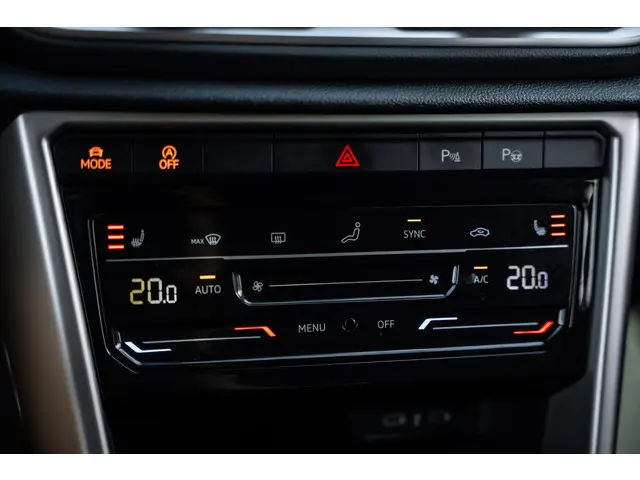 Volkswagen T-Roc 1.5 TSI Style 2023 Benzine 24