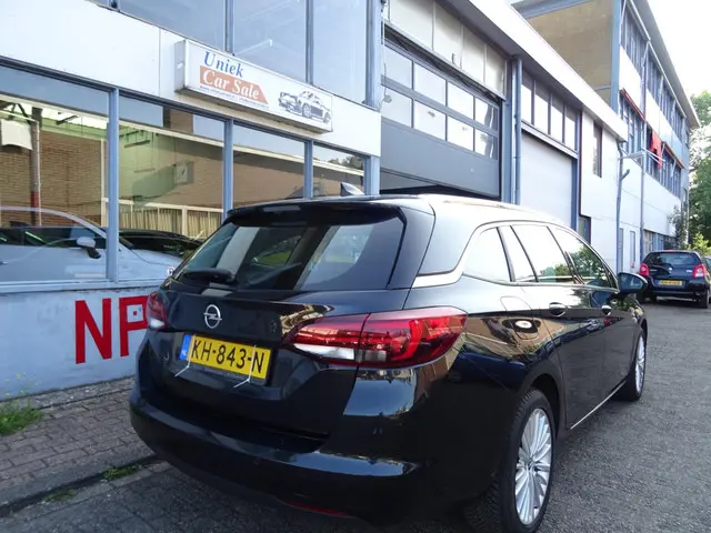 Opel Astra Sports Tourer 1.4 Innovation 2016 Benzine 4