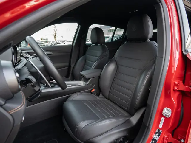 Alfa Romeo Tonale 1.5T Hybrid Ti 2024 Hybride Benzine 13