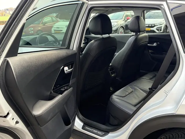 Kia Niro 1.6 GDi PHEV DynamicLine 2018 Hybride Benzine 21