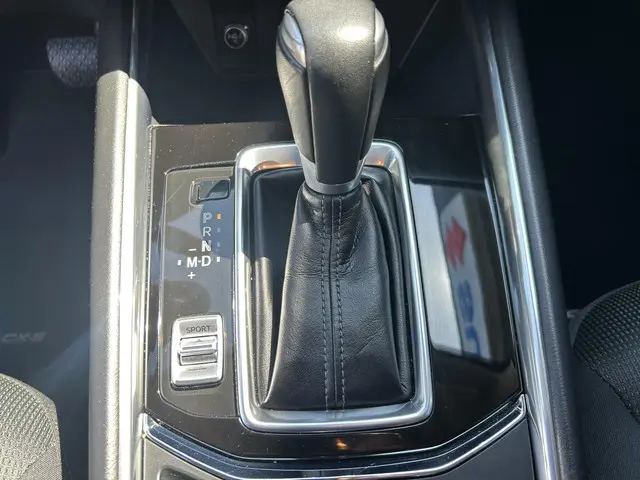 Mazda CX-5 2.5 4WD SkyActiv-G 194 Luxury 2019 Benzine 14
