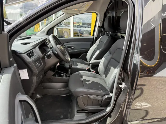 Renault Express 1.5 dCi 75 Comfort + 2023 Diesel 7