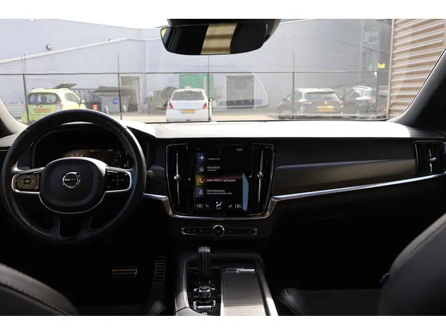 Volvo S90 2.0 B4 R-Design 2022 Benzine 50