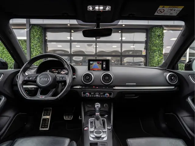 Audi A3 Sportback 2.0 TFSI S3 quattro 2017 Benzine 18