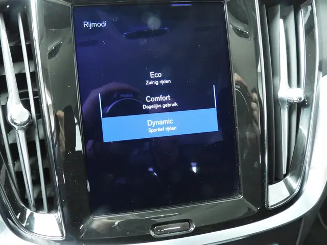 Volvo V60 2.0 B4 MHEV diesel R-Design 2021 Diesel 29