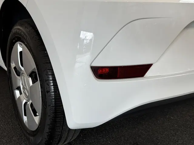 Volkswagen up! 1.0 2022 Benzine 23
