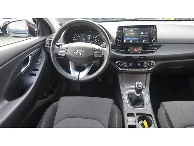 Hyundai i30 Wagon 1.0 T-GDi Comfort 2022 Benzine 9