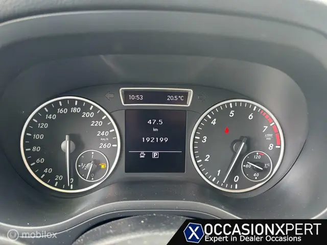 Mercedes-Benz B-Klasse 180 Prestige 2013 Benzine 21