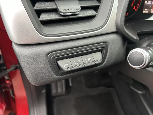 Renault Captur 1.0 TCe 90 Zen 2020 Benzine 12