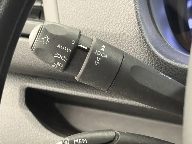 Peugeot Expert 1.5 BlueHDI 120PK L2 2023 Diesel 24