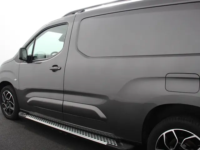 Opel Combo 1.5D 130 pk L2H1 Edition 2-zits 2022 Diesel 26