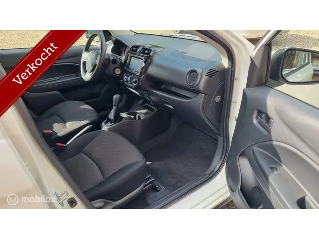 Mitsubishi Space Star 1.2 Connect+ 2023 Benzine 6