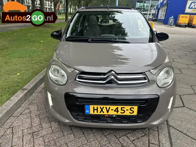 Citroën C1 1.2 PureTech Airscape Shine 2015 Benzine 3