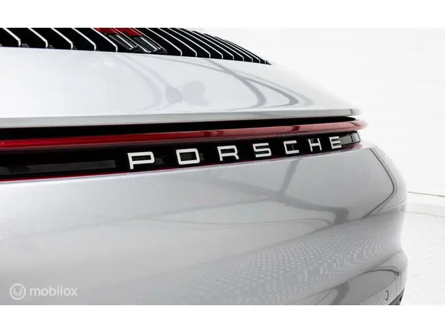 Porsche 911 Cabrio 3.0 Carrera 4 S 2019 Benzine 11