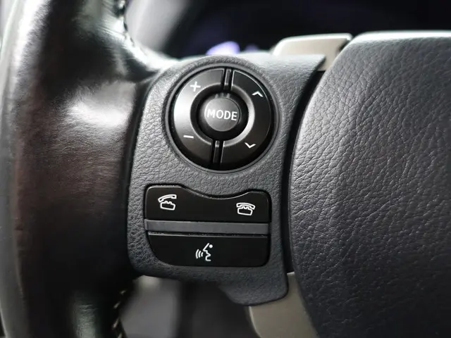 Lexus CT 200h Business Line 2019 Hybride Benzine 16