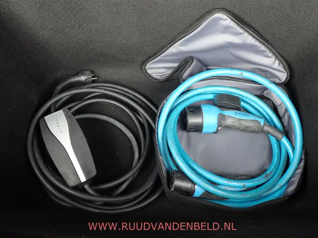 Tesla Model 3 Performance AWD 75 kWh 2021 Elektrisch 31