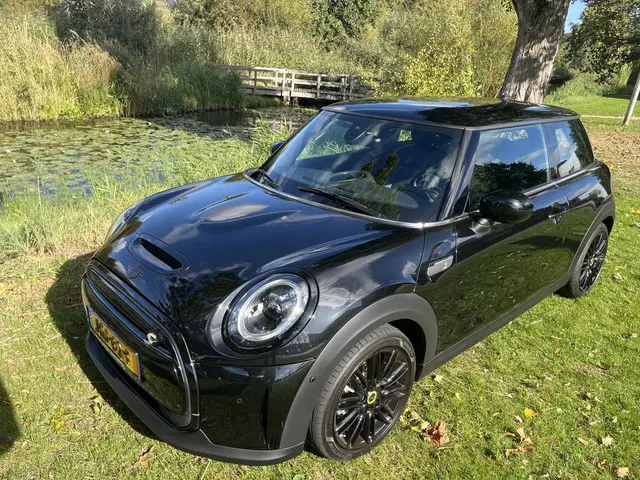 MINI Electric 3