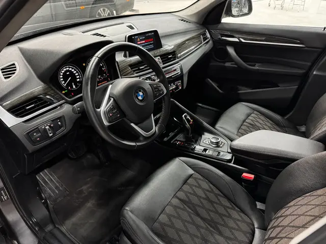 BMW X1 XDrive20i Executive *Export only* 2018 Benzine 30