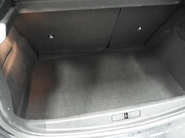 Peugeot e-208 EV Active Pack 50 kWh 2023 Elektrisch 28