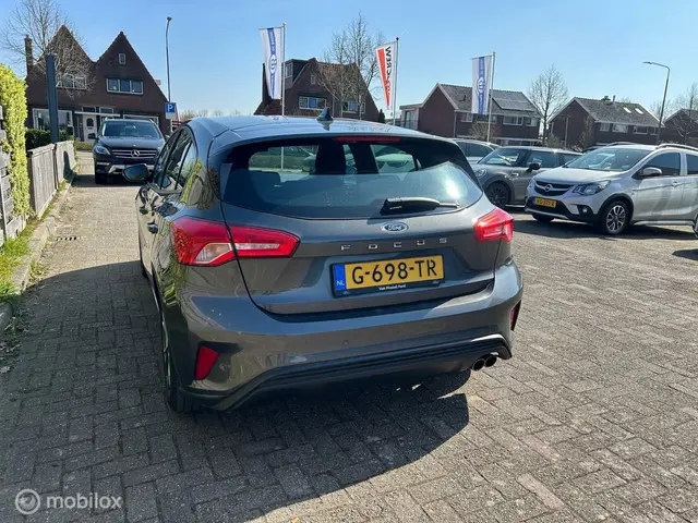 Ford Focus 1.0 EcoBoost ST Line Business 2019 Benzine 8