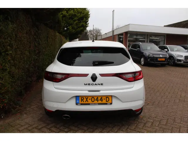 Renault Mégane 1.2 TCe Bose 2018 Benzine 4