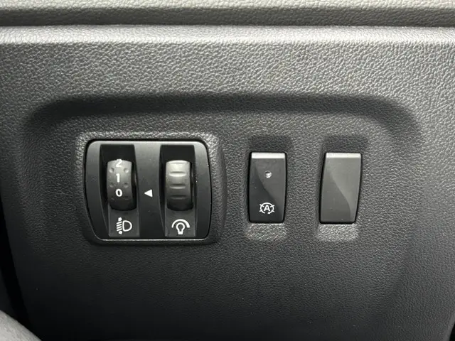 Renault Captur TCe Intens 2019 Benzine 22