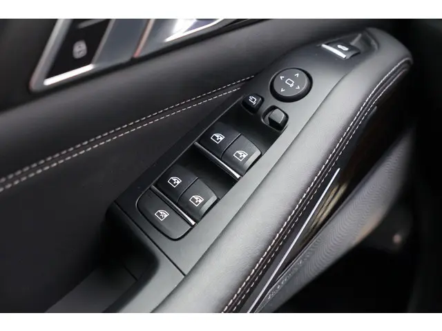 BMW X5 xDrive45e High Executive 2021 Hybride Benzine 31