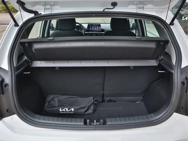 Kia Picanto 1.0 DPI DynamicLine 2024 Benzine 18