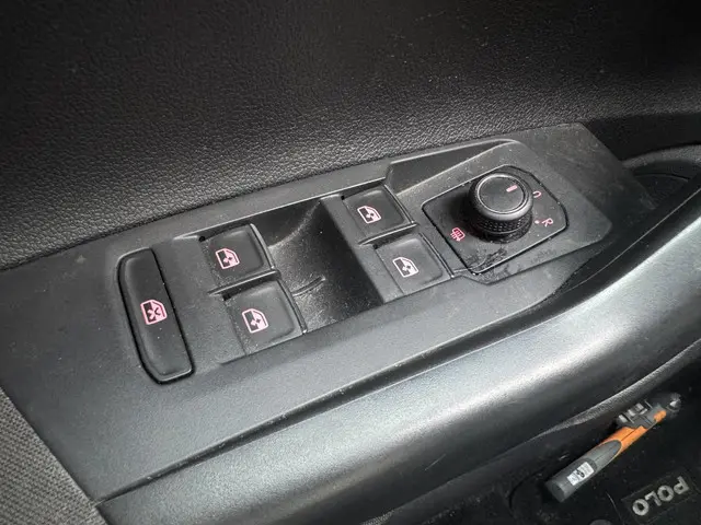 Volkswagen Polo 1.0 TSI Comfortline 2018 Benzine 18